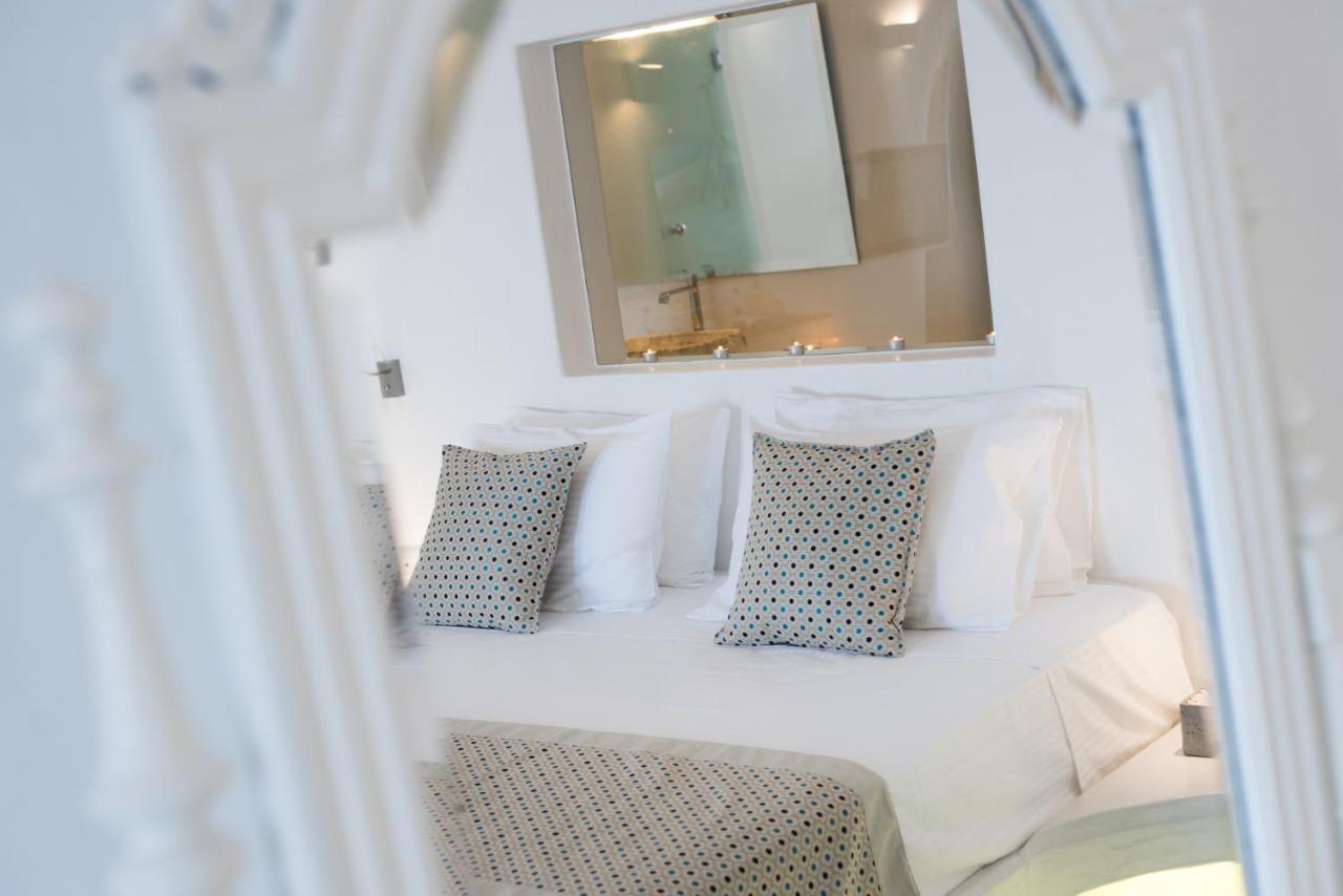 Maregio Suites (Adults Only) Oia  Bagian luar foto