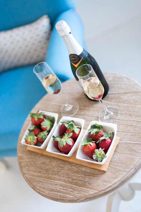 Maregio Suites (Adults Only) Oia  Bagian luar foto