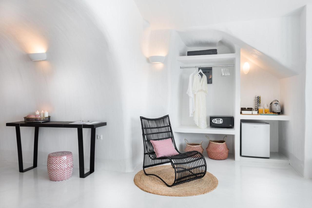 Maregio Suites (Adults Only) Oia  Bagian luar foto